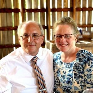 Meet your Posher, Dixie